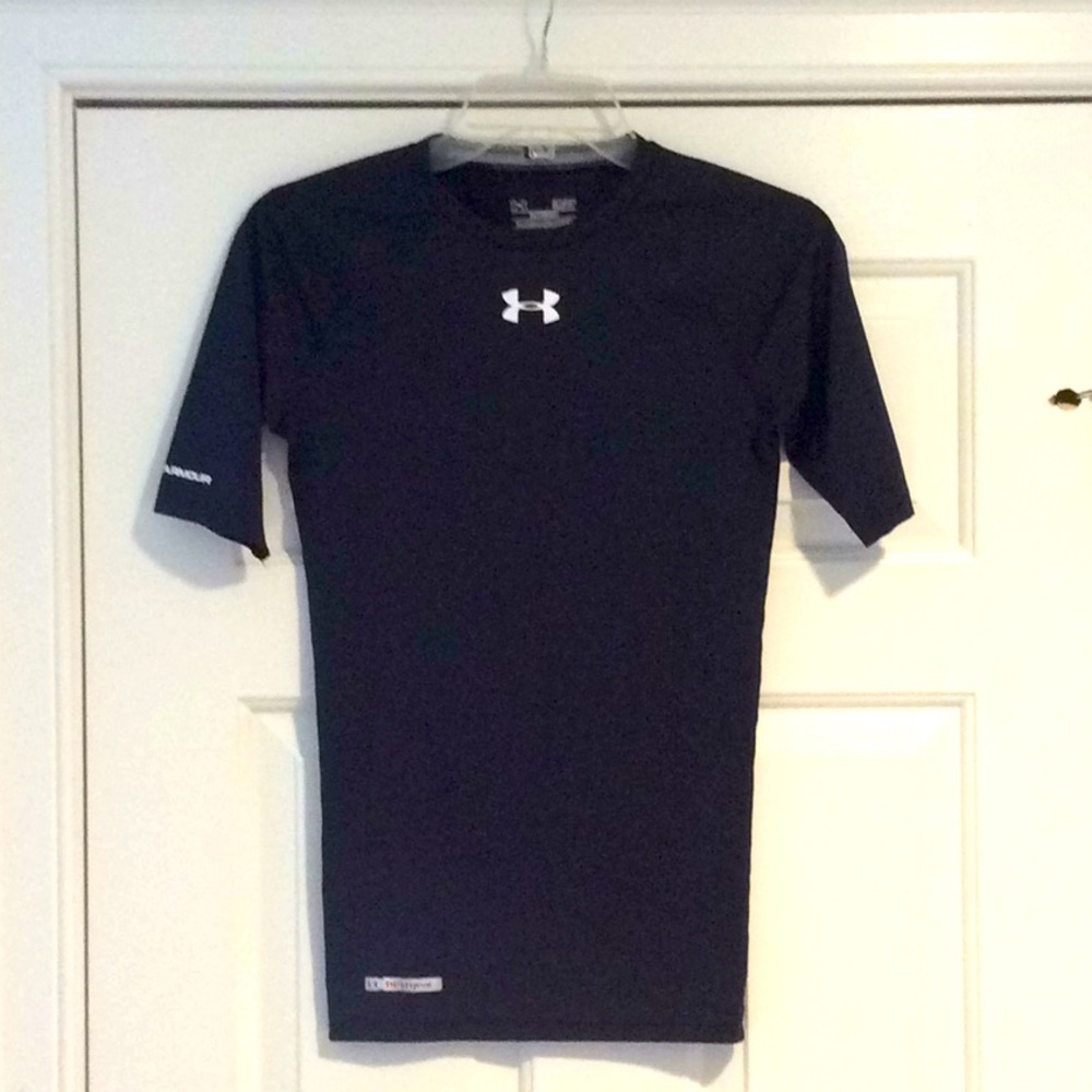 Under Armour Men’s S heat gear short sleeve shirt